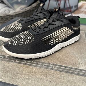 Hike Footwear HF  Series Barefoot Sneaker EU 45  M 10.5W 12.5